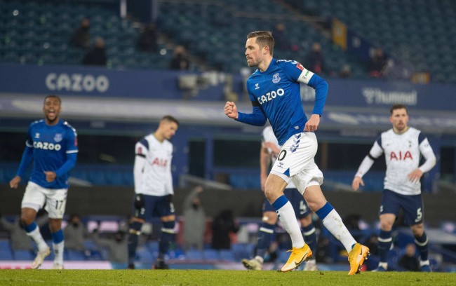 集在一起 集在一起